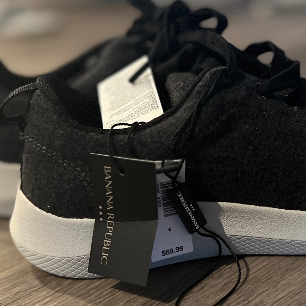 Kids Allbirds style Banana Republic sneakers.